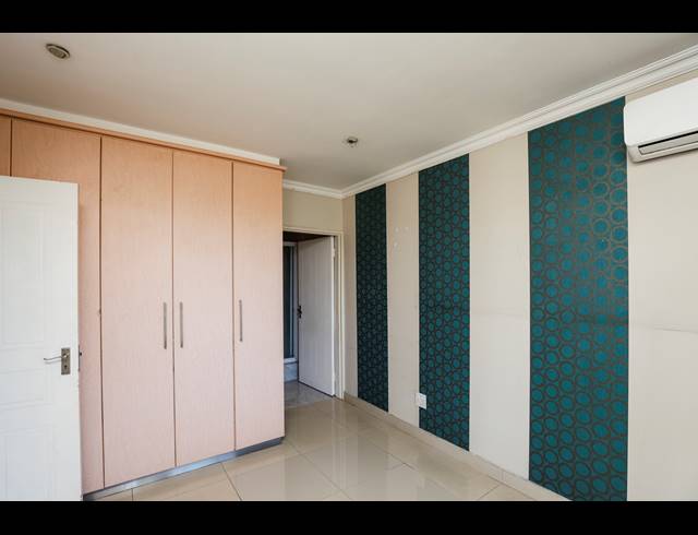 3 BEDROOM APARTMENT FOR SALE IN MORNINGSIDE